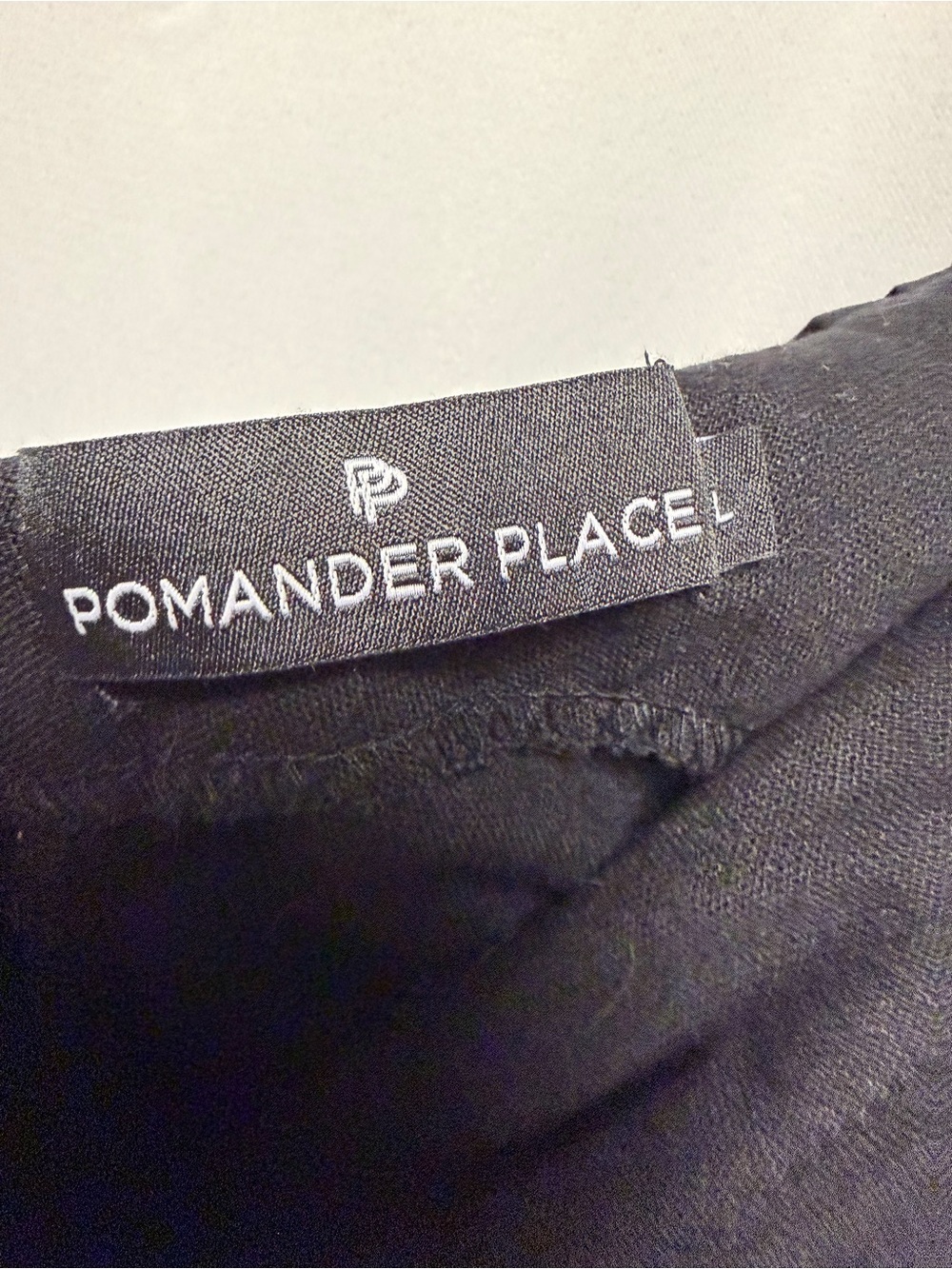Tuckernuck Pomander Place Florencia Black One-Shoulder Ruffle Midi Dress Size L - Picture 2 of 3